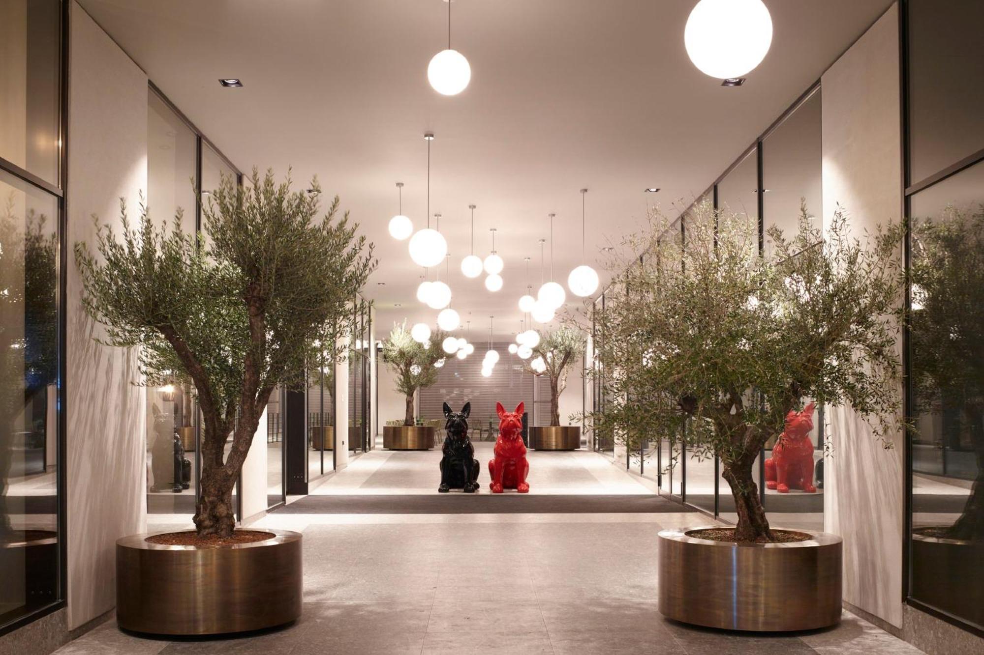 Moxy Athens City Экстерьер фото