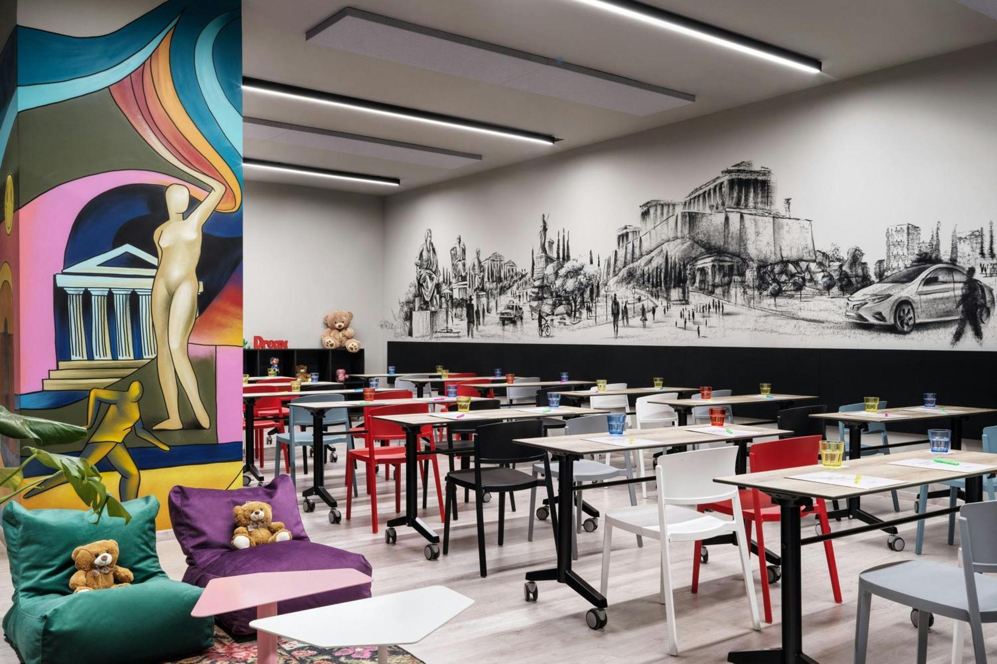 Moxy Athens City Экстерьер фото